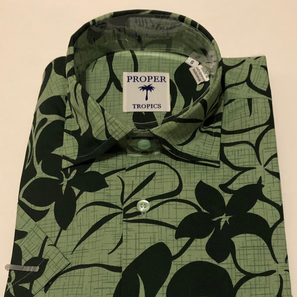 Green Tropical Hawaiian Short Sleeve Shirt